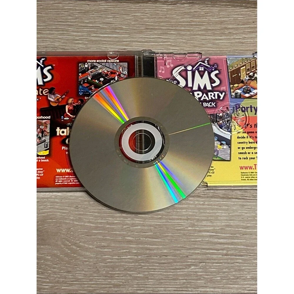The Sims Vacation Expansion Pack - Bright Orange PC Game 2002